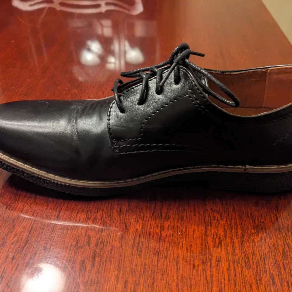 Boys Deer Stags dress shoes, size 5.5, black - Picture 6 of 6